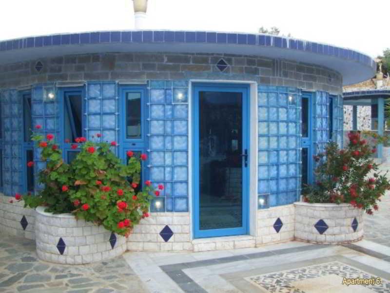 Paco'S Resort Gaios Bagian luar foto