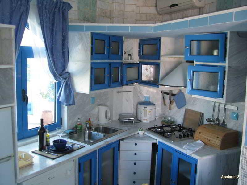 Paco'S Resort Gaios Bagian luar foto